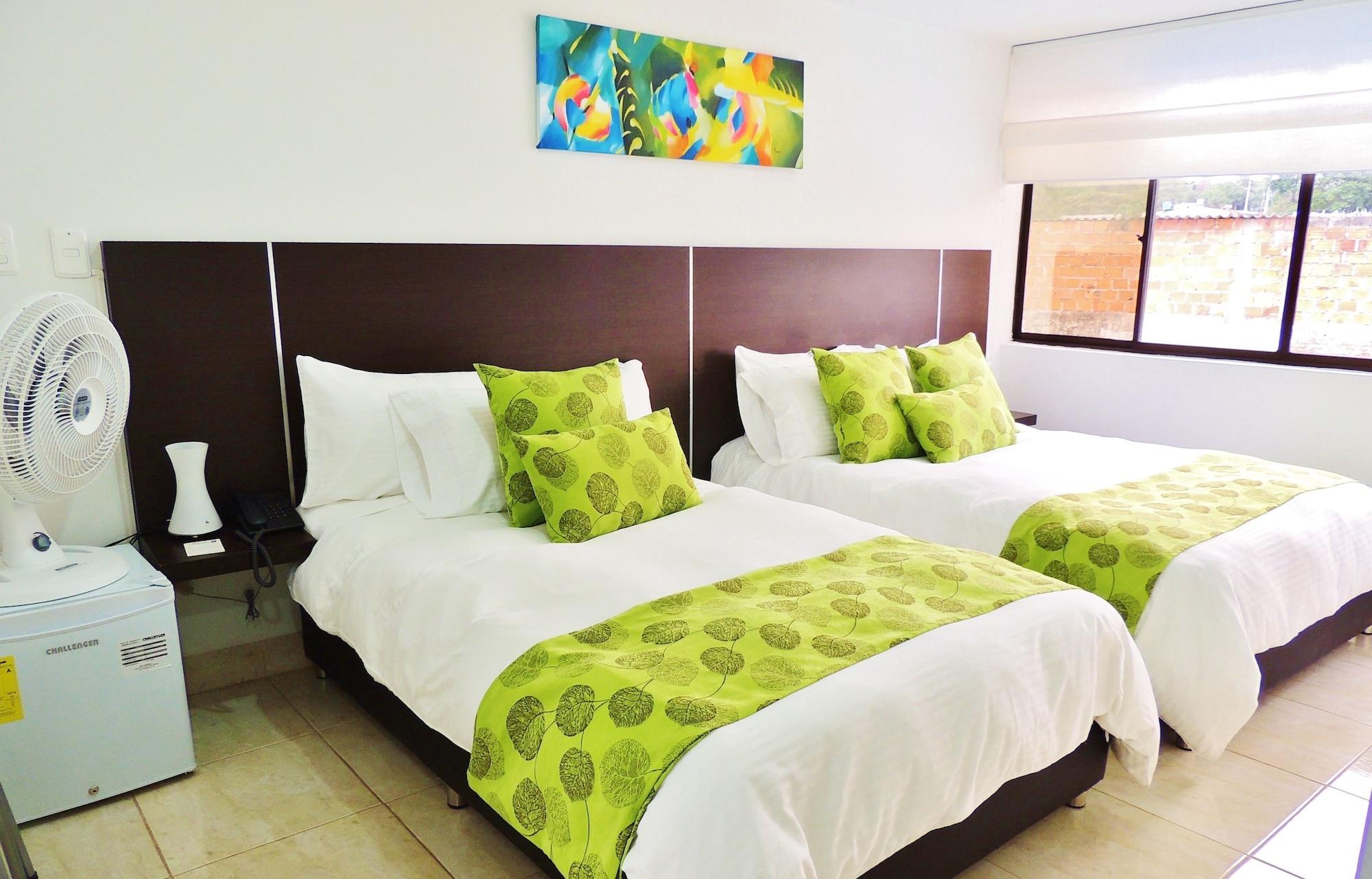 ארמניה Hotel Montes De La Castellana מראה חיצוני תמונה