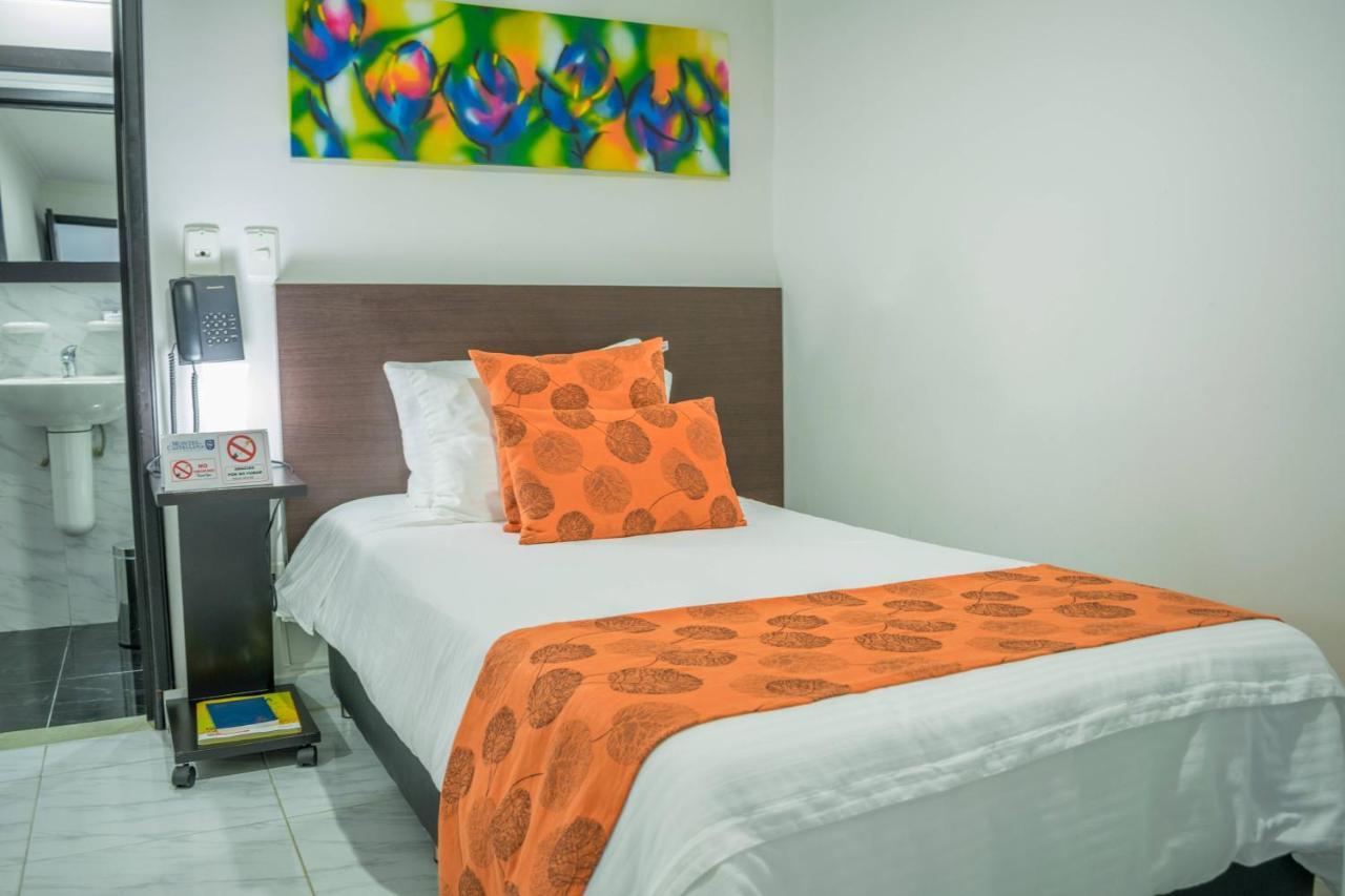 ארמניה Hotel Montes De La Castellana מראה חיצוני תמונה