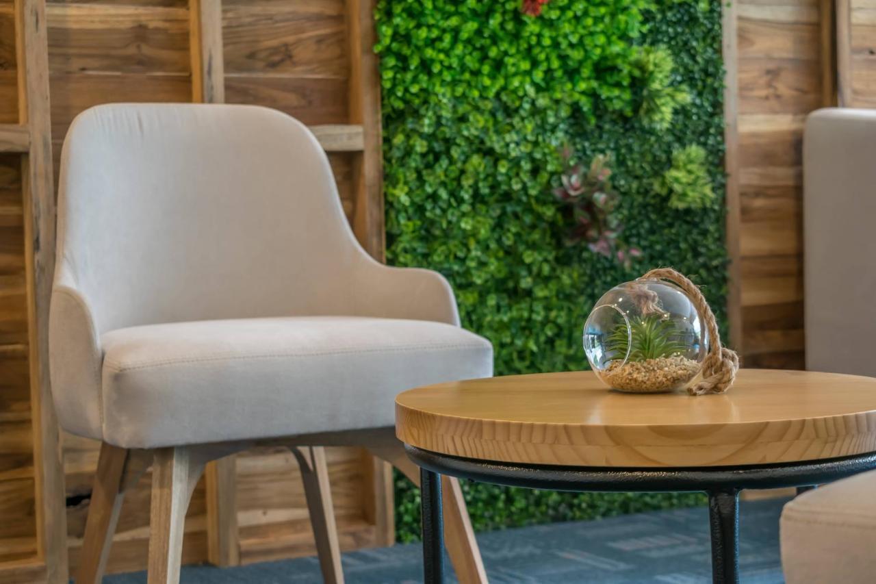 ארמניה Hotel Montes De La Castellana מראה חיצוני תמונה